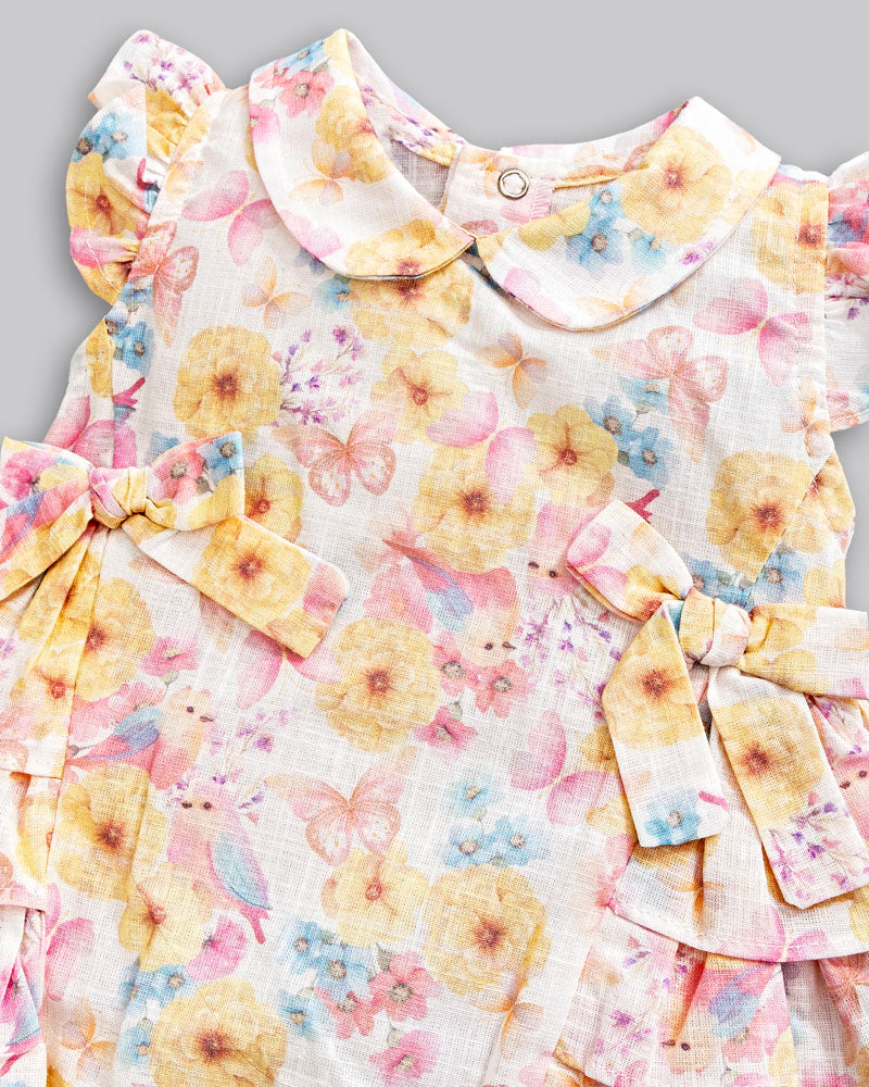 Macacão Curto Floral Tricoline Flamê - ANJOS BABY