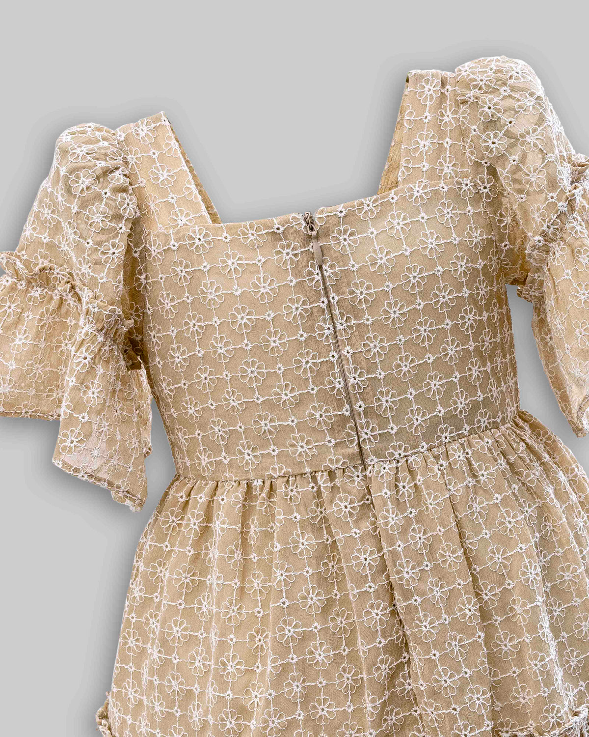 Vestido Chiffon Bordado Floral Bege - ANJOS BABY