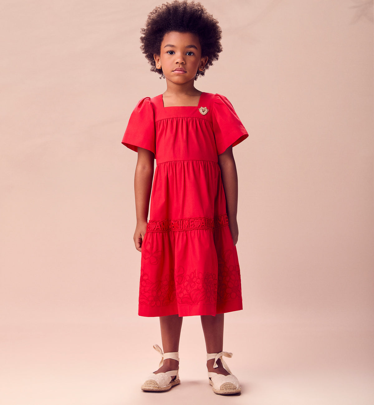 Vestido Linho Bordado - ANIMÊ